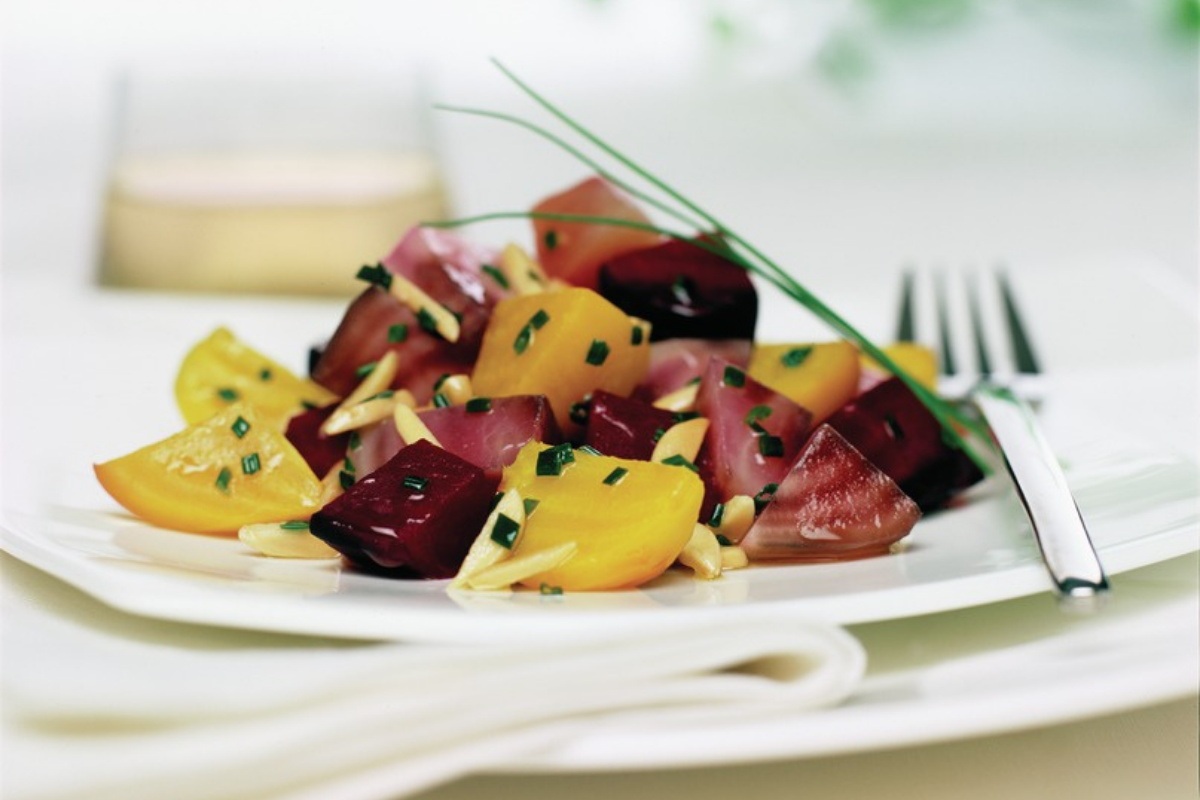Beet Salad With Almonds And Chives 