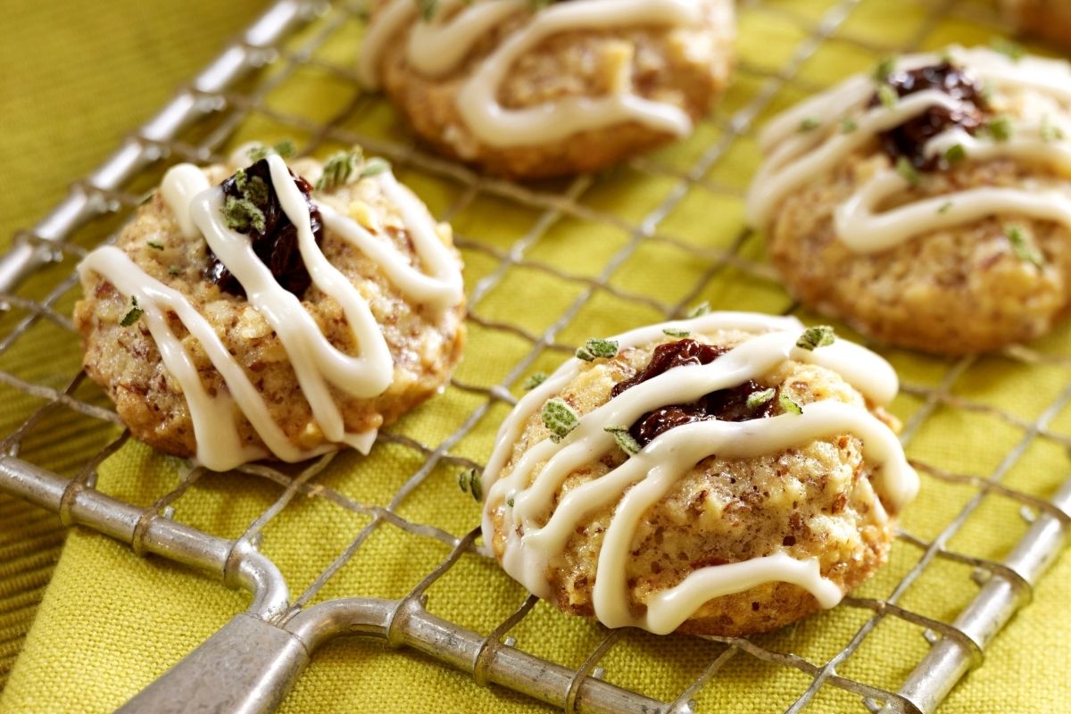 Gluten-free Cherry-Vanilla Amaretti Cookies with Sage Icing